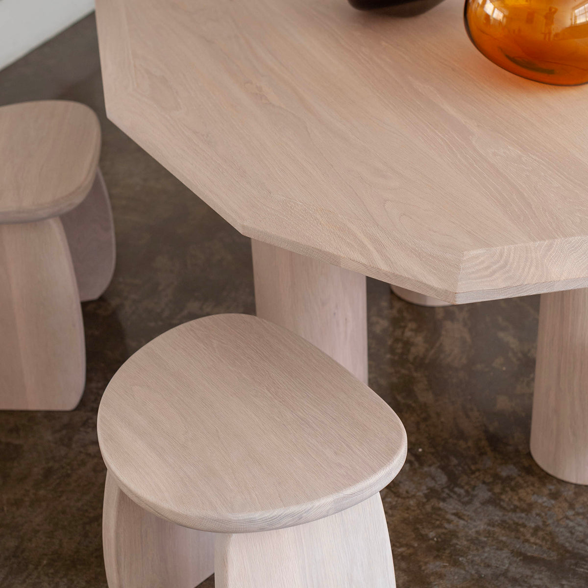 Barkly Table
