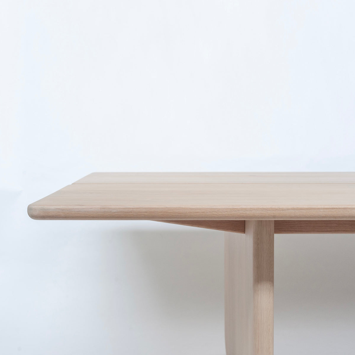 Coca Table